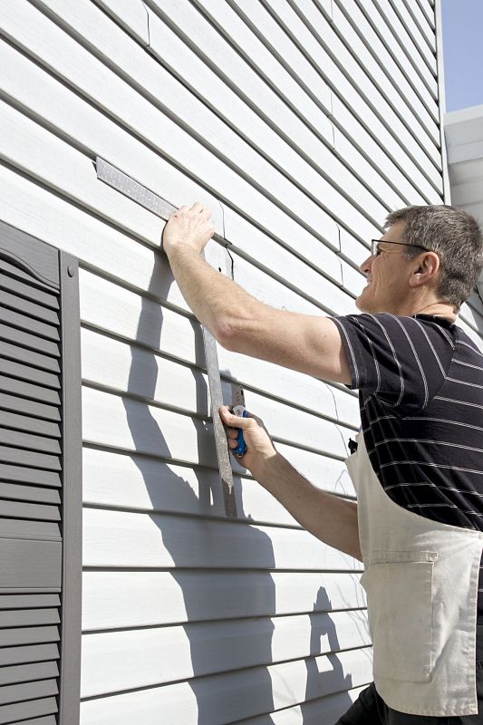 Siding Contractors detail